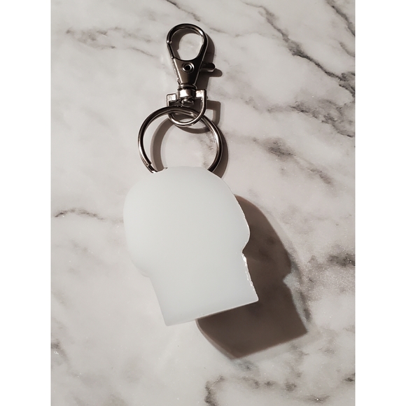 Halloween Skull/Head/Bones Keychain - Picture 3 of 3